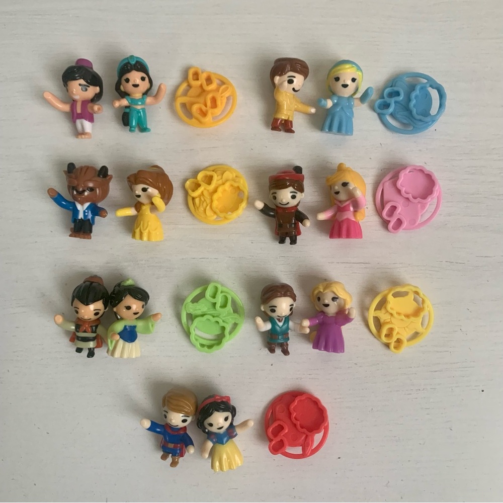 Kinder Surprise Disney Dancing Princess & Prince Small Figurines Lot of 7 Pairs